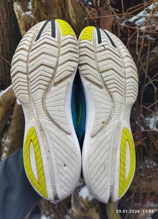 29-29,5 см бігові кросівки saucony kinvara 122 фото