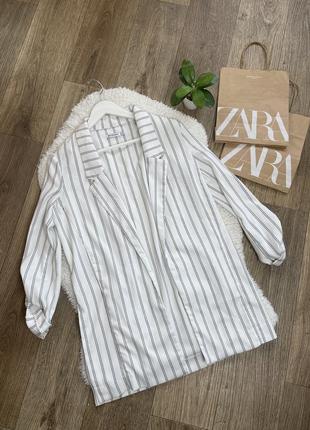 Піджак stradivarius у смужку