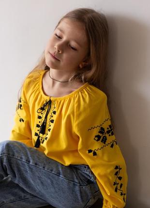 Рубашка вышиванка желтая для девочки лён