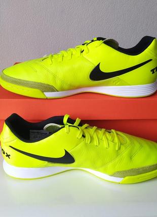 Футзалки 44-45
nike tiempox genio, бутси, копочки2 фото