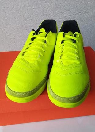 Футзалки 44-45
nike tiempox genio, бутси, копочки3 фото