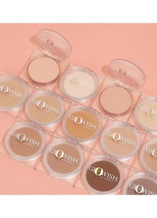 Переважена сяйна пудра huda beauty glowish luminous pressed powder 01 fair 10 г8 фото