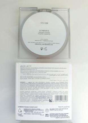 Переважена сяйна пудра huda beauty glowish luminous pressed powder 01 fair 10 г9 фото