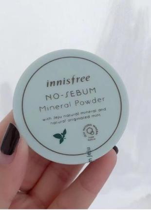 Безбарвна матувальна розсипчаста пудра для обличчя innisfree no sebum mineral powder, 5 г2 фото