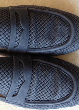 Шикарные  кожанные лоферы / мокасины / туфли на низком каблуке  .5 фото