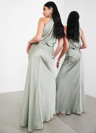 Атласное макси платье с халтером2 фото