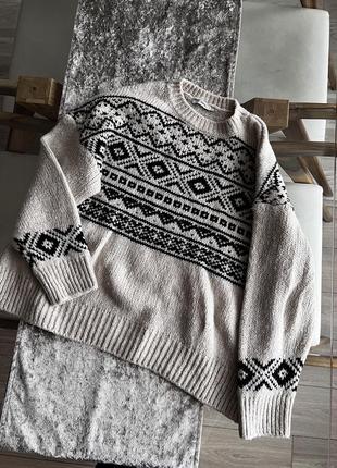 Вязаный свитер кофта с орнаментом1 фото