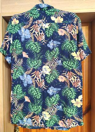 Бренд c&amp;a оригинальная мужская рубашка красочная, с тропическим принтом.4 фото