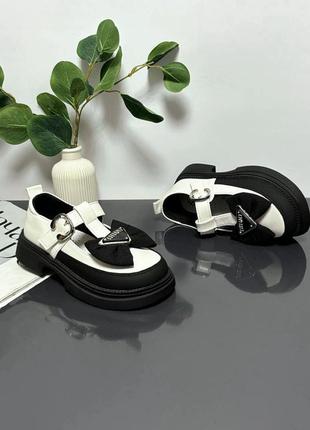 Невероятно красивые туфельки для девочек от фирмы jong golf.