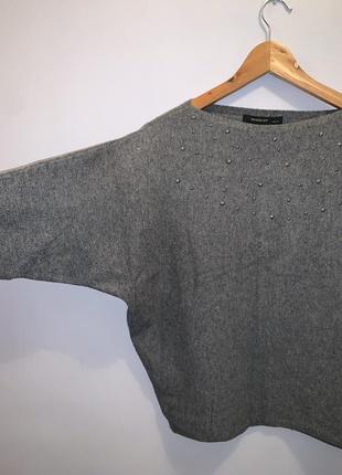 Reserved серый свитер с металлическими деталями7 фото
