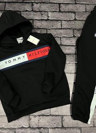 Спортивный костюм в стиле Tommy hilfiger