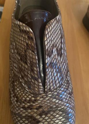 Туфлі  жіночі сучасні з тваринним принтом! 9