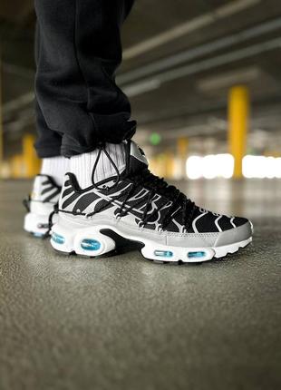 Кросівки жіночі / чоловічі чорні / сірі nike air max plus lace toggle "black grey"3 фото