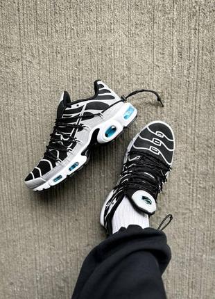 Кросівки жіночі / чоловічі чорні / сірі nike air max plus lace toggle "black grey"7 фото