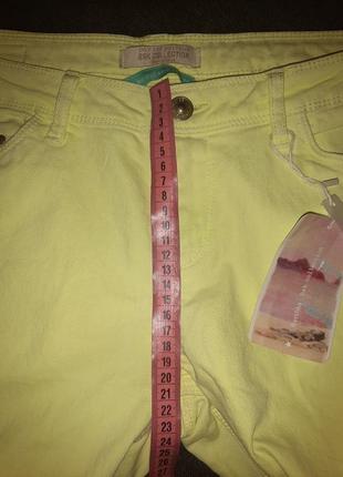 Стильні джинси скіни bershka лимонного кольору.іспанія.р євр 38-406 фото