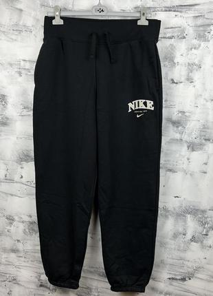 Новые брюки nike oversized fit4 фото