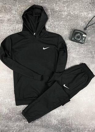 Чоловічий спортивний костюм мужской спортивный костюм nike