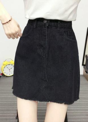 Джинсовая женская юбка трапеция с карманами черная l7 фото