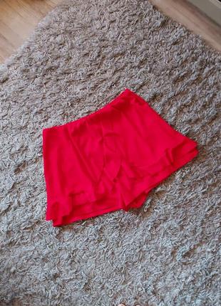 Шорты юбка красн с оборк1 фото