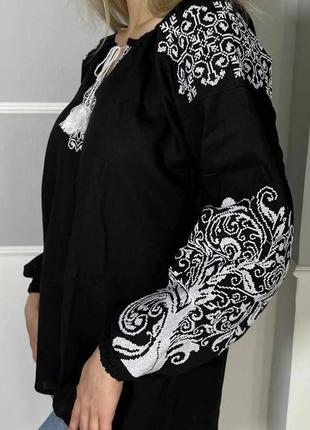 Жіноча вишита блуза на чорному льоні, s-3xl,нова