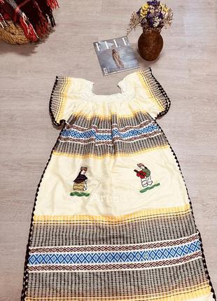 Украинская платье (платье)