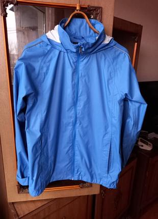 Ветровка женская
