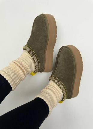 Женские угги ugg tazz platform burnt olive premium4 фото