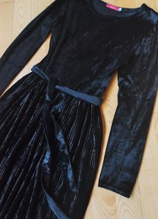Велюровое платье миди с поясом чернре платье гафре сукня1 фото