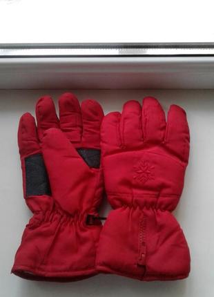 Брендовые красные с черным горнолыжные термо перчатки nkd германия нюанс1 фото