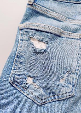 Крутые рваные стрейчевые джинсы артикул: 185466 фото