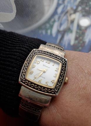 Geneva platinum кварцовий годинник-браслет, китай2 фото