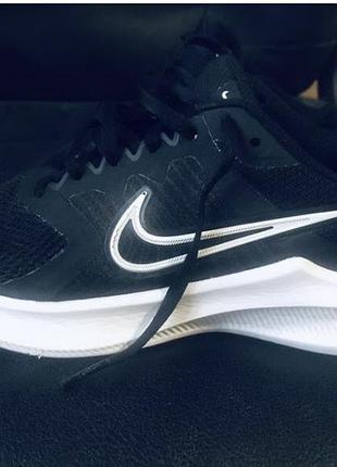 Кроссовки найк 3