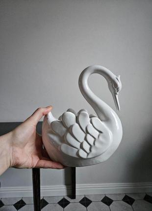 Продам роскошное фарфоровое кашпо, высота 21 см