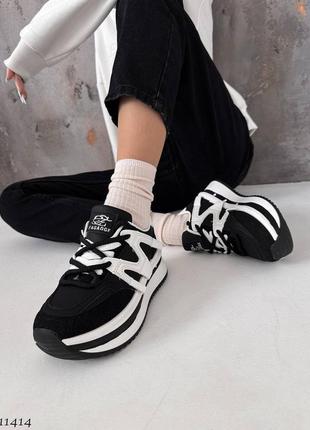 Распродажа очень классные повседневные кроссовки на повышенной подошве с двойной шнуровкой