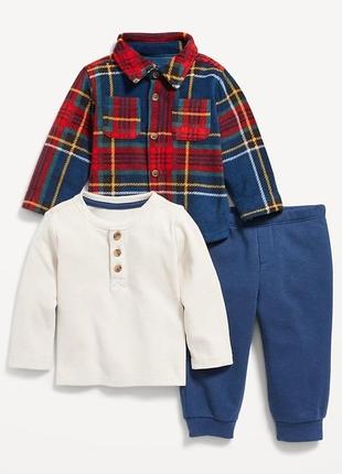 Комплект из трех предметов: рубашка henley, футболка и спортивные штаны old navy 0886