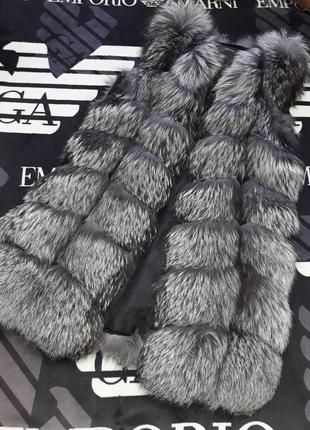 Тепленький теплий натуральний жилет жилетку фірма emporio armani