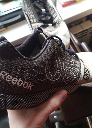 Мужские спортивные кевларовые кроссовки для бега и зала от reebok.7 фото