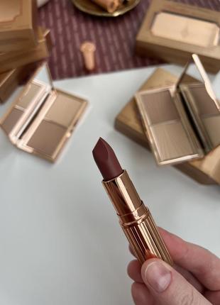 Помада повнорозмір 3,5г charlotte tilbury pillow talk medium, нова, оригінал4 фото