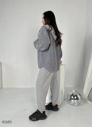 Спортивный костюм