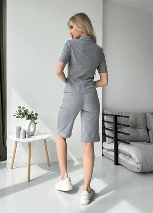 Костюм льняной - тройка: штаны палаццо, шорты и пиджак, женский костюм серый8 фото