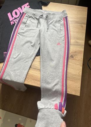 Спортивні штани adidas оригінал3 фото