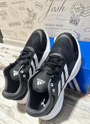 Кроссовки adidas, оригинал