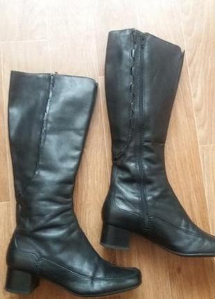 Clarks.шкіряне демі взуття..р.38.