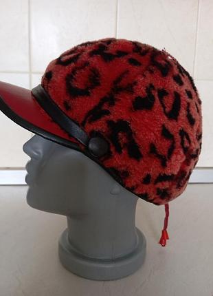 Кепка из овчины