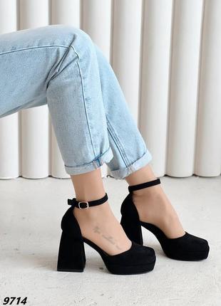 Жіночі туфлі екозамша чорні тренд сезону
