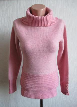 Вязаный свитер с ангорой