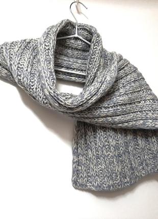 Красивый широкий шарф белый-серый мохер/шерсть вязаный зима/деми крупная вязка женский1 фото