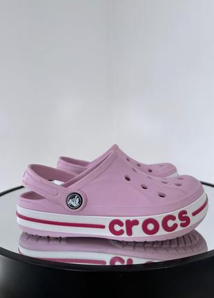 Яркие отличные кроксы crocs