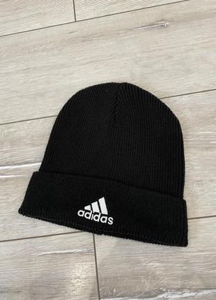 Шапка adidas