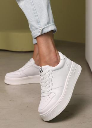 Кеди класичні жіночі шкіряні демісезон білі 586246